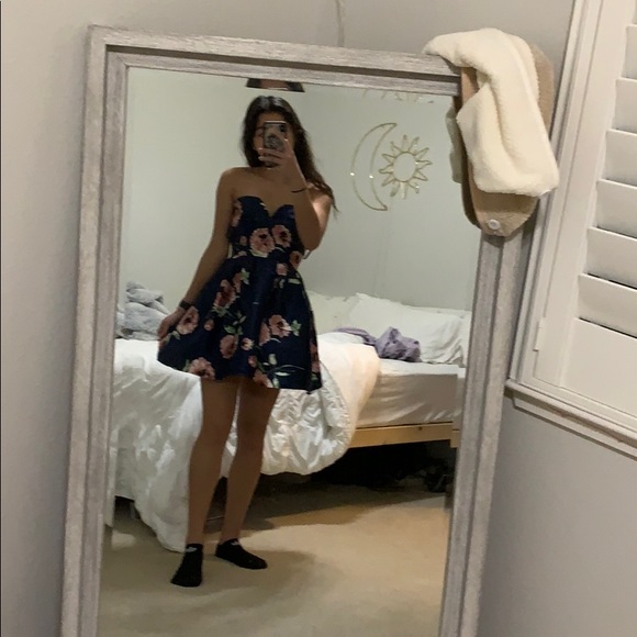 blue mini dress - Picture 1 of 5